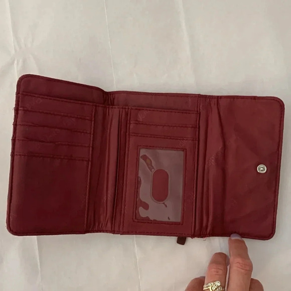 Vera Bradley Bi Fold Wallet ID Pocket Card Slots Quilted Magenta Red Blue - Picture 5 of 8